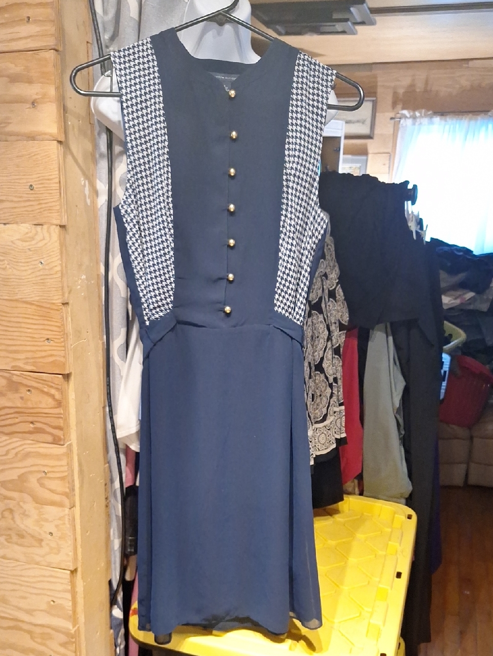 Dress By Tommy hilfiger